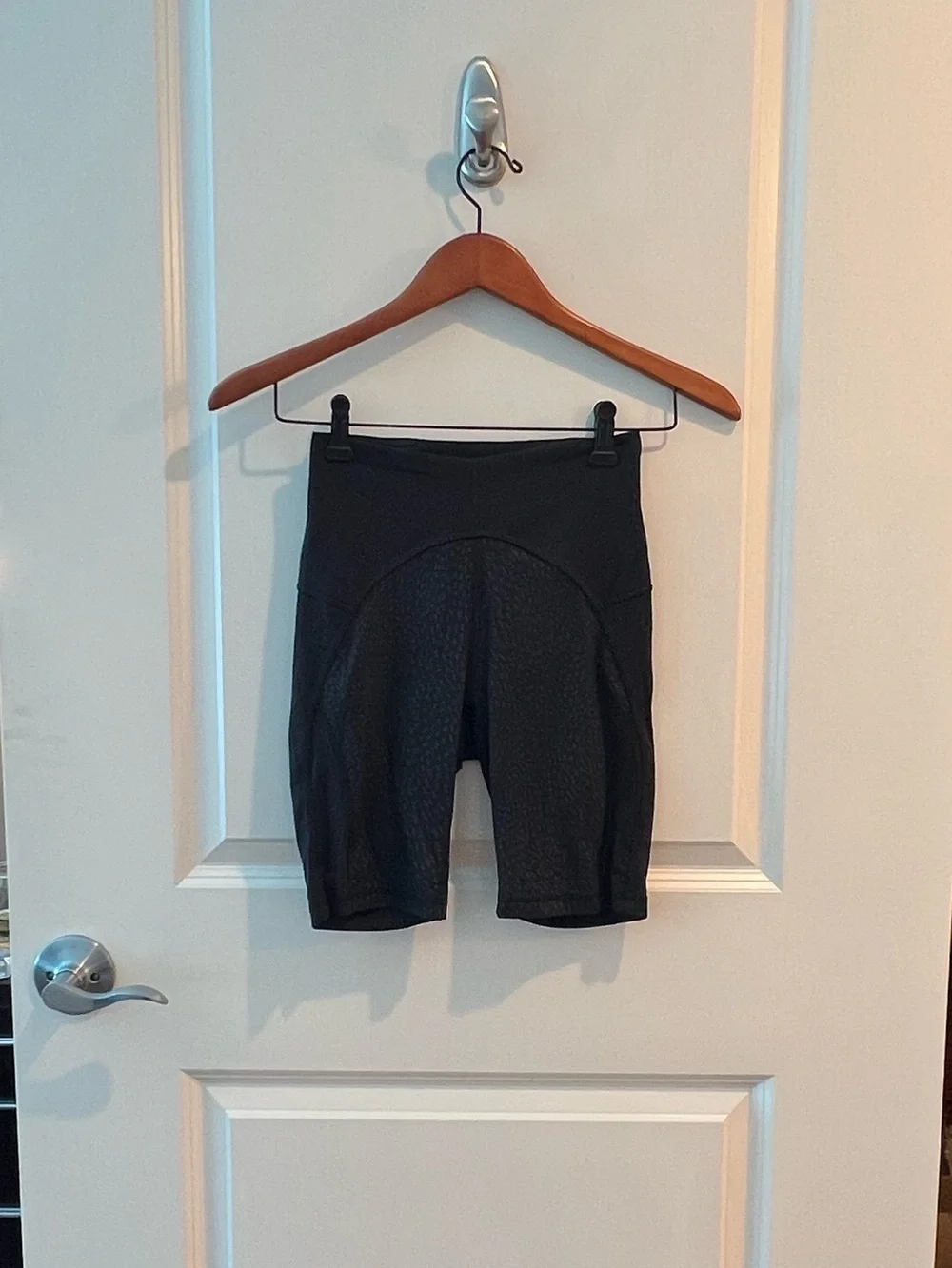 Lululemon Unlimit High Rise Short 4 Nulu Black High Rise Leopard Print